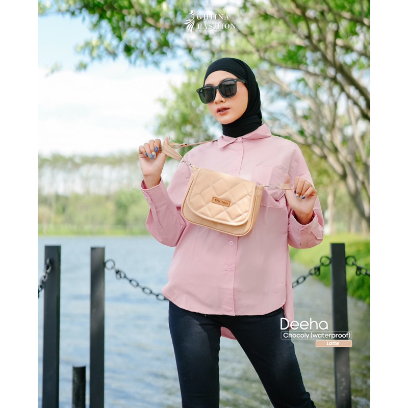 DEEHA SLING BAG BY GHIINA FASHION