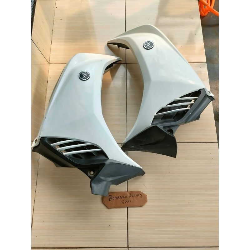 Cover sayap depan bodi depan kanan kiri Yamaha mx new original
