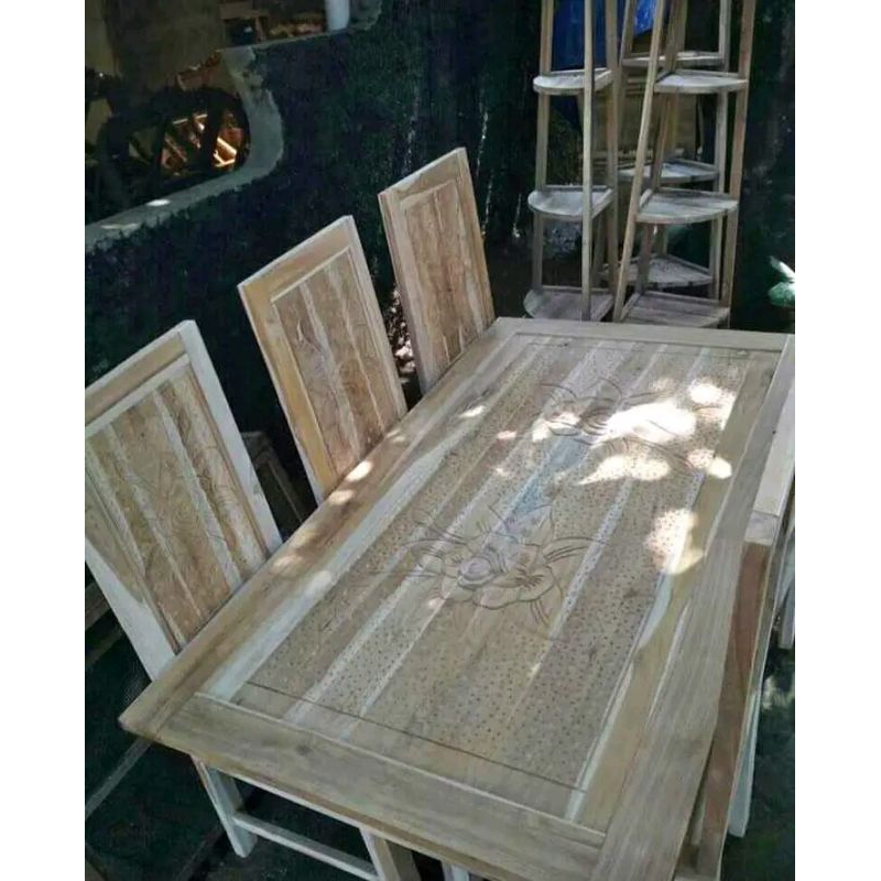 Meja makan minimalis mentah kayu jati