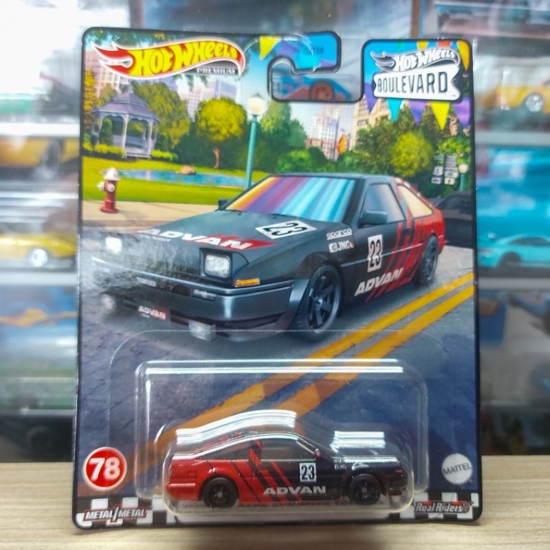 HOT WHEELS TOYOTA AE86 SPRINTER TRUENO - ADVAN - BOULEVARD - PREMIUM