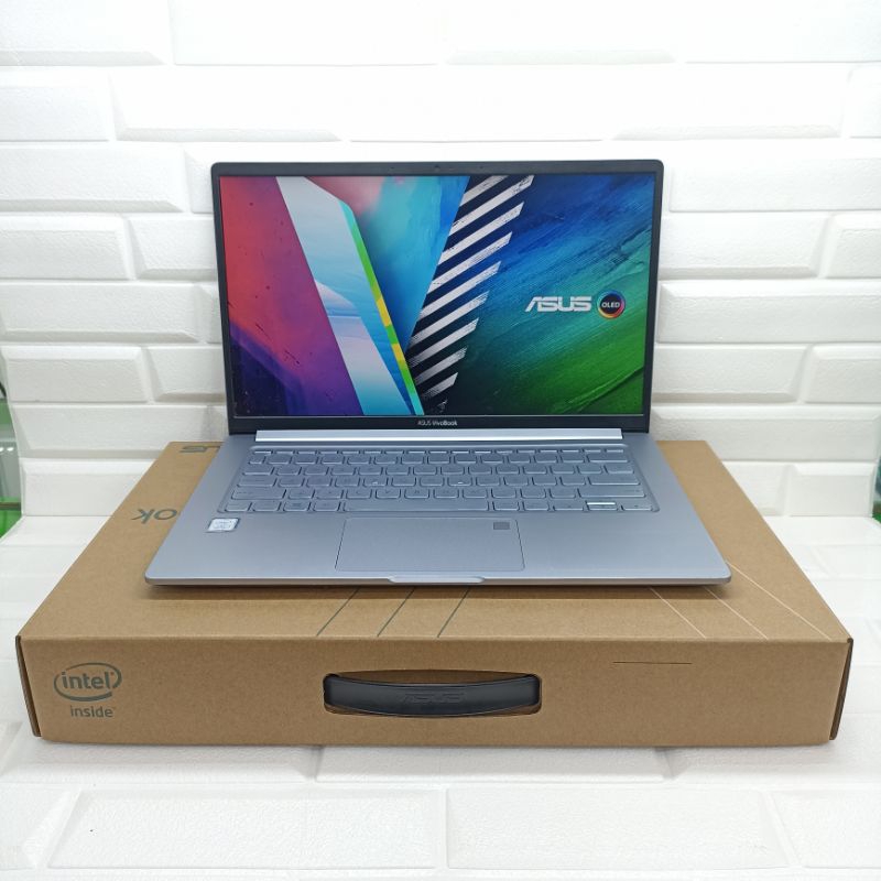 LAPTOP ASUS VIVOBOOK K403FA INTEL CORE I3-8145U 4GB SSD 512GB LIKENEW