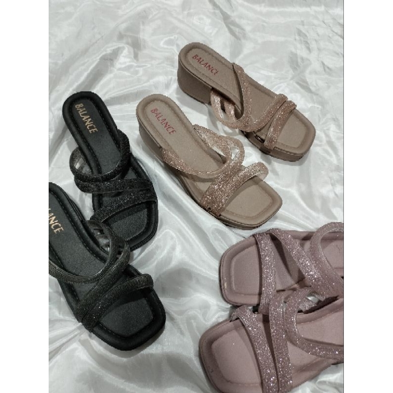 SANDAL WANITA KOKOP WEDGES 2212 TALI SILANG GLITTER BLC