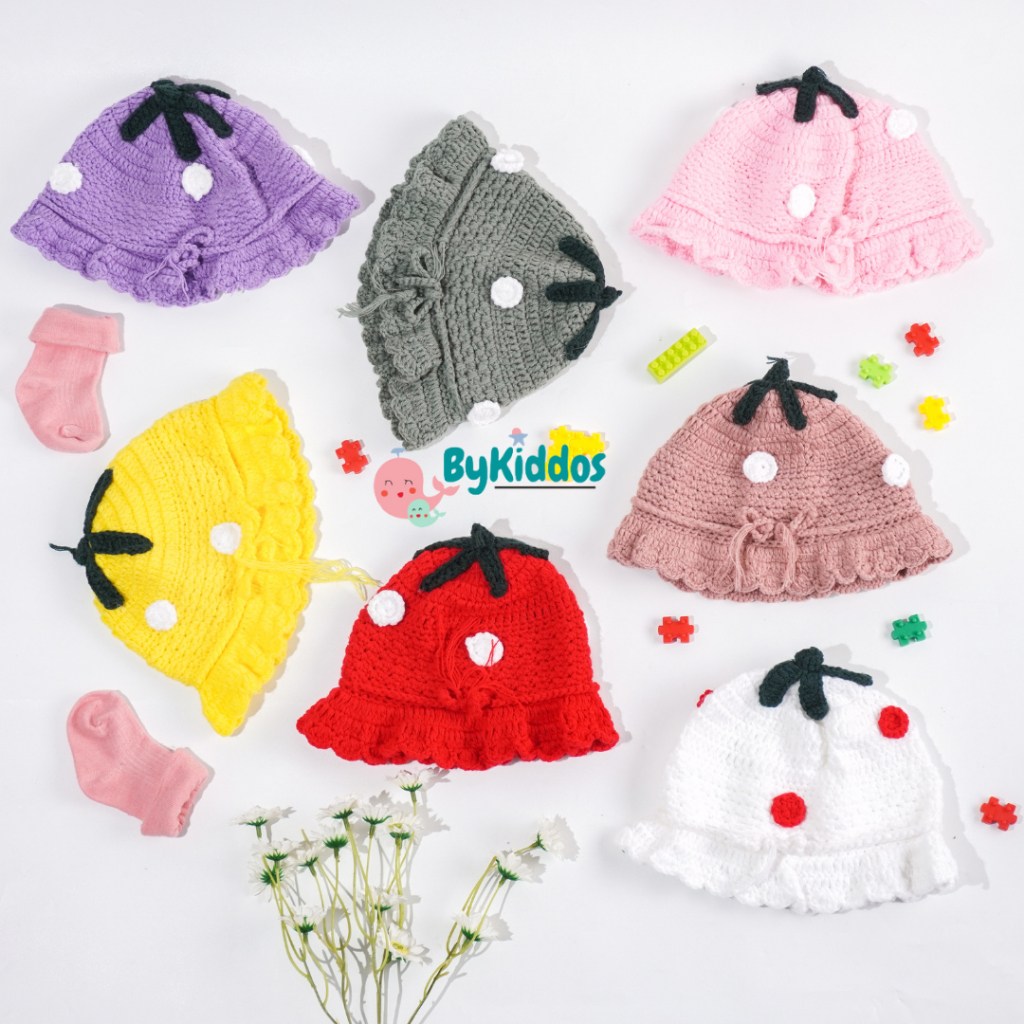 ByKiddos - Strawberry Bucket Hat Topi Strawberry Crochet Rajut Handmade Cute Aesthetic