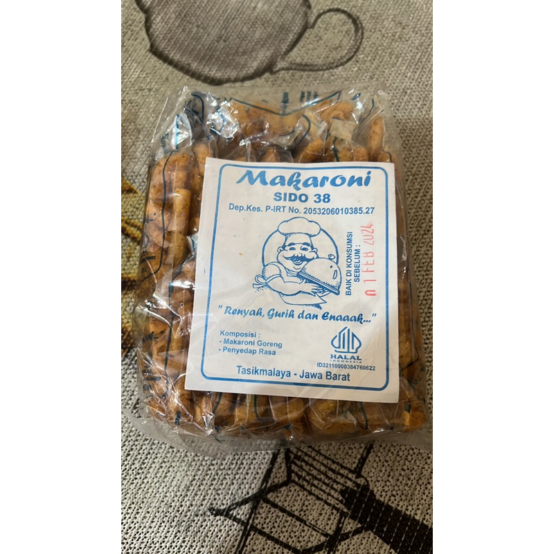 

Makaroni Sido 38