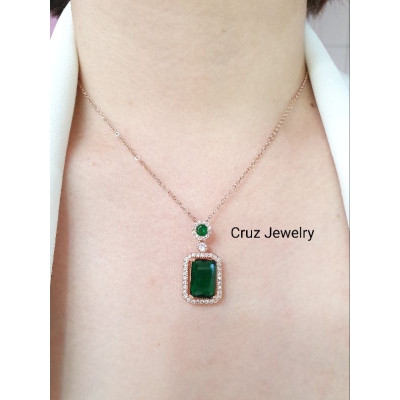 Emerald Micro Diamond Necklace