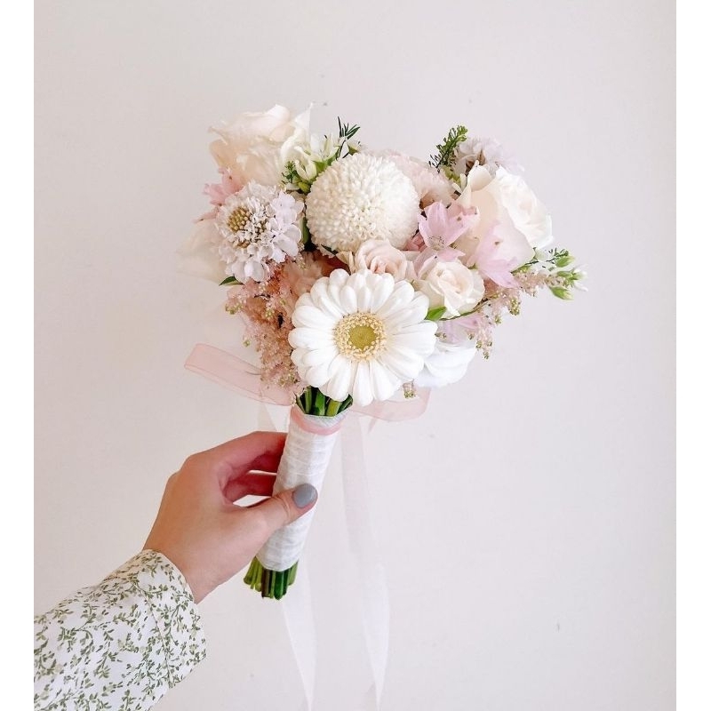 Bunga Buket Pengantin Mawar Gompi Carnation Fresh / Bunga Buket Vancyy / Bunga Potong / Bunga Buket 