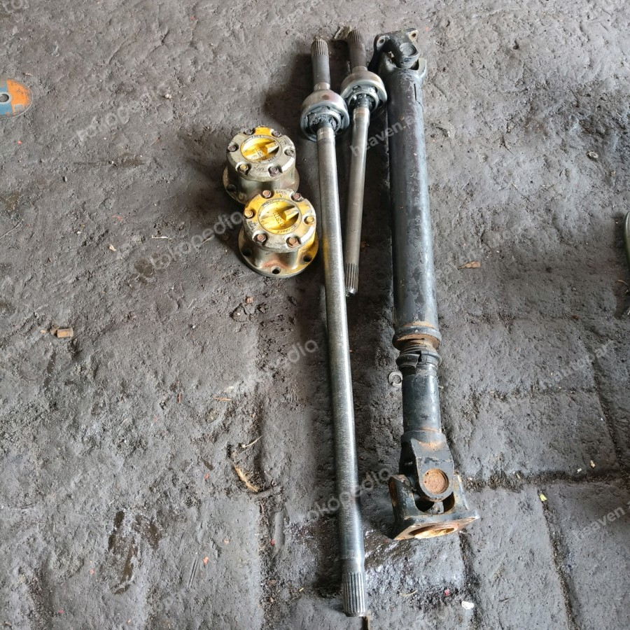 freelock as roda kopel depan jimny katana