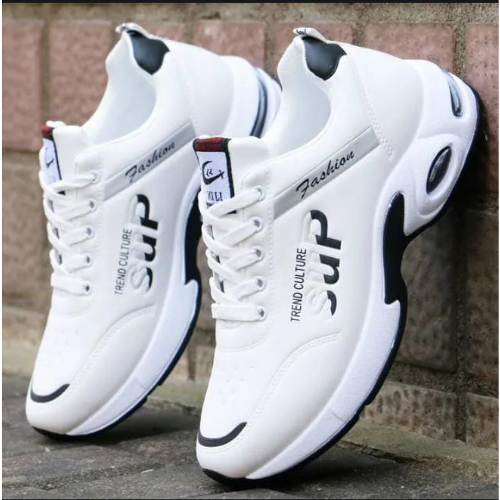 Sepatu Olahraga Pria Dewasa Sneakers Casual Keren Terbaru Warna Putih Dan Hitam