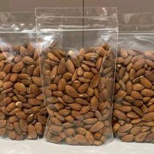 

kacang almond panggang