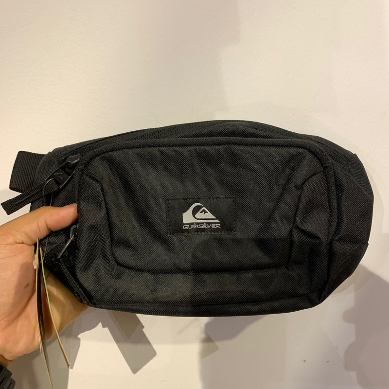 TAS PINGGANG PRIA QUIKSILVER ORIGINAL JUNGLER