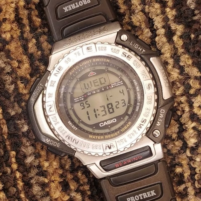 CASIO PROTREK PRT-1400 TRIPLE SENSOR JAPAN
