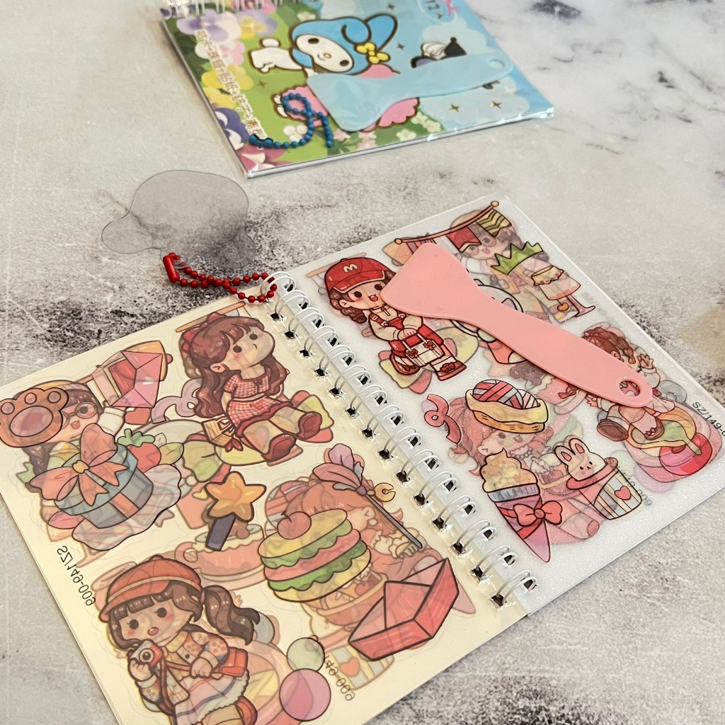 

Buku Spiral Stiker Sanrio & Momo 10 Lembar + Perata + Penjepit + Gantungan Kunci - buku jurnal diari estetik lucu alat tulis sekolah kantor kerja full color sovenir hadiah