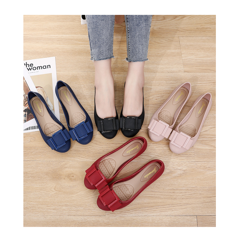 Sepatu Flat Shoes Wanita Bahan Jelly / Slip On Jelly Wanita SP72