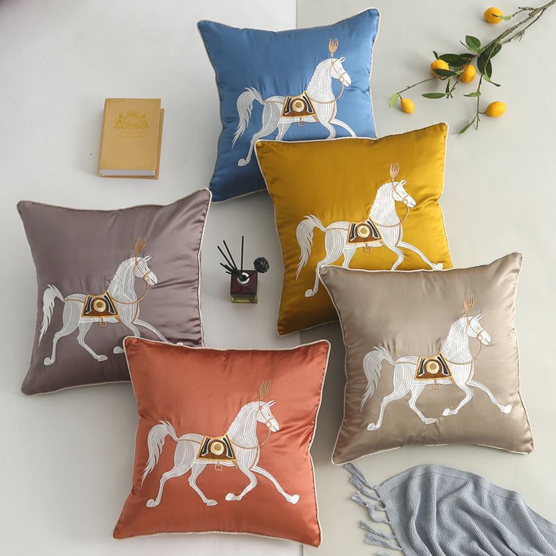 Sarung bantal Sofa horse bordir 50x50 import premium/Pillow cushion cover