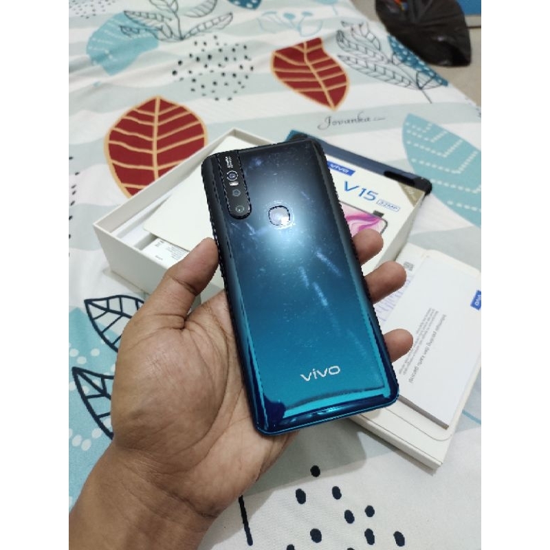 vivo v15 ram 6/64gb fullset