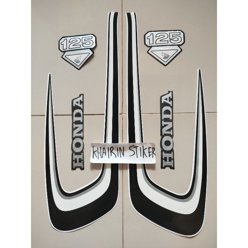 striping stiker cb100 cb 125 hitam putih 1976 76