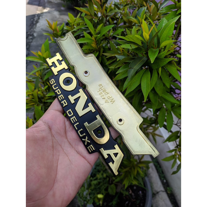 Emblem Tangki Motor gl100  Emblem Tangki Motor Honda gl100 import Termurah