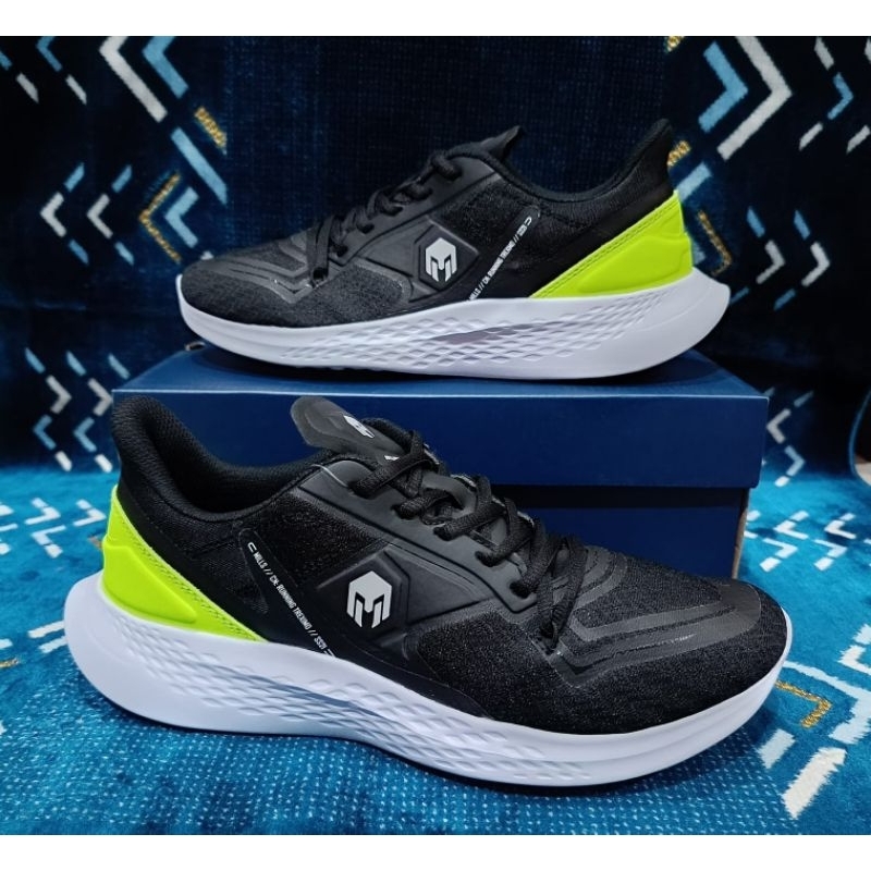 Sepatu Running MILLS TREXIMO OMEGA Black Neon