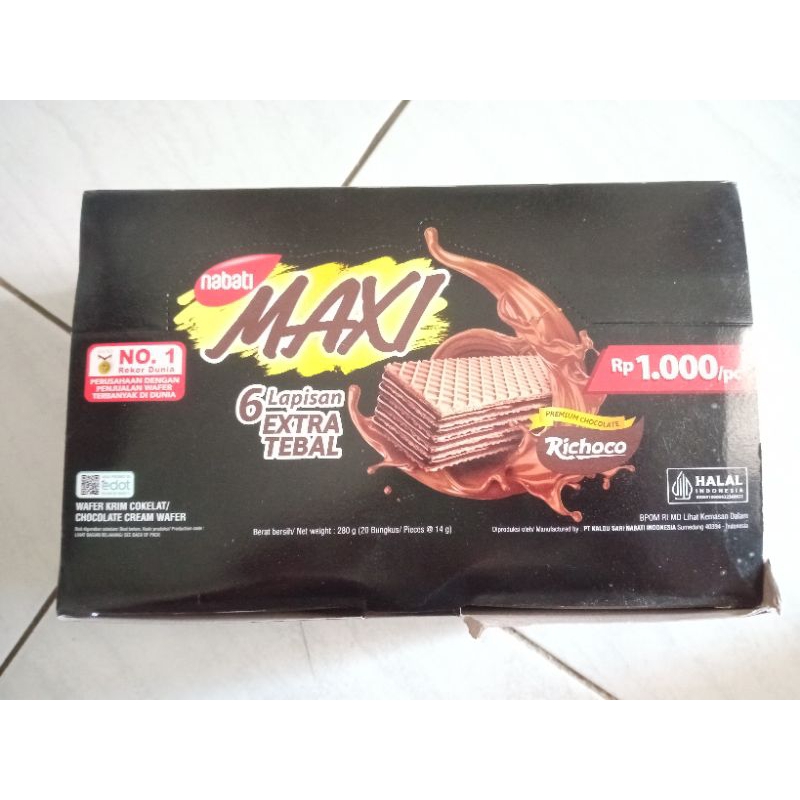 

Maxi wafer coklat dari nabati richoco