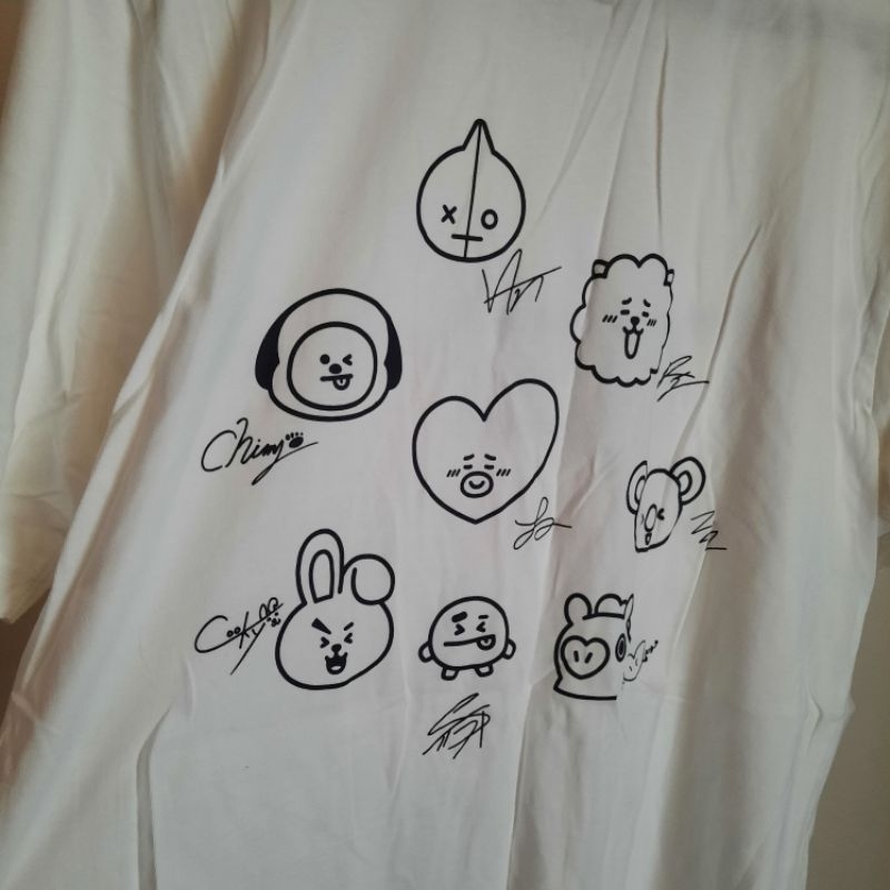 Bt21 BTS uniqlo tshirt / kaos original