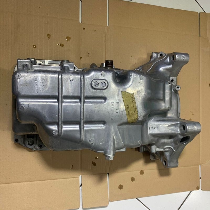 Bak carter oli Mobil Honda Jazz / Freed