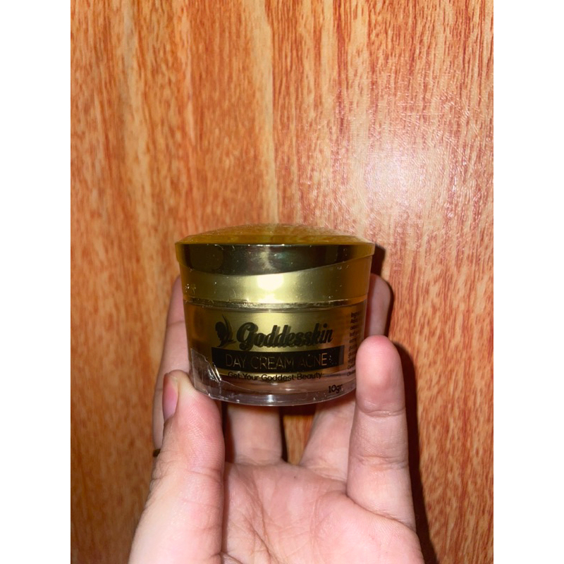 daycream Acne Goddesskin athena preloved