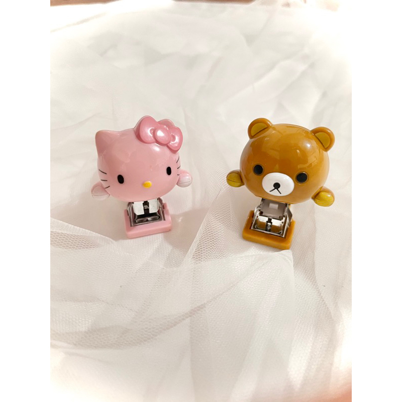

STAPLES RILAKKUMA HELLO KITTY