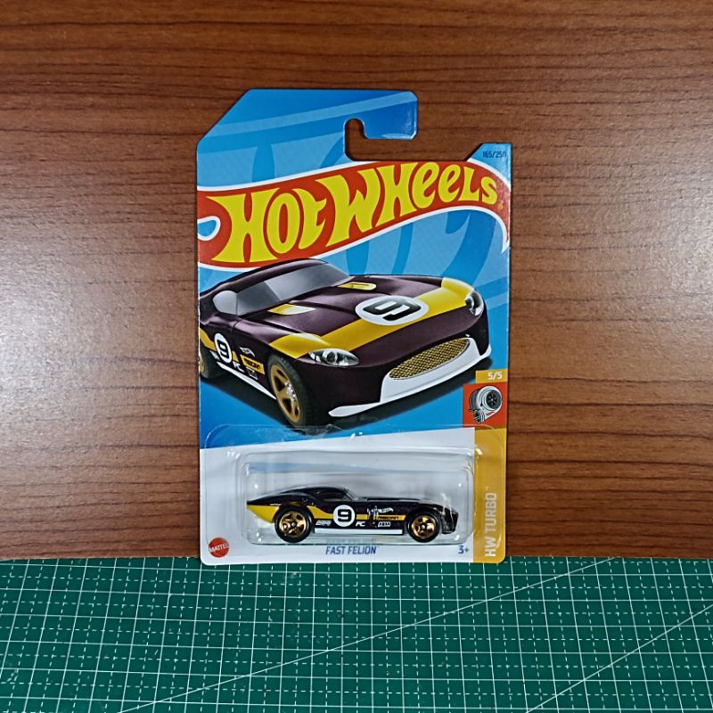 Hot Wheels Fast Felion