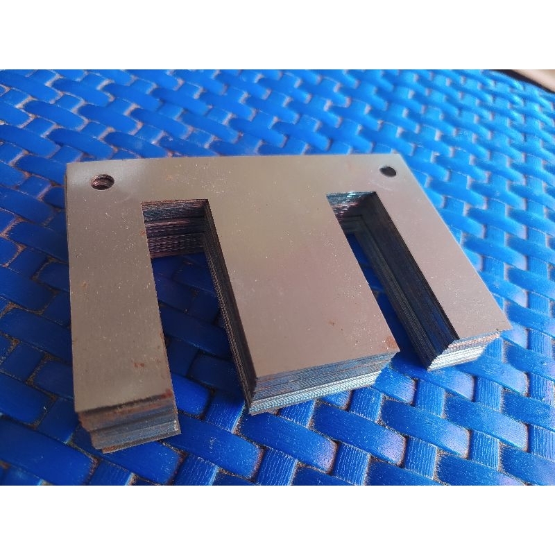

keren E 10,5 cm berat 1 kg