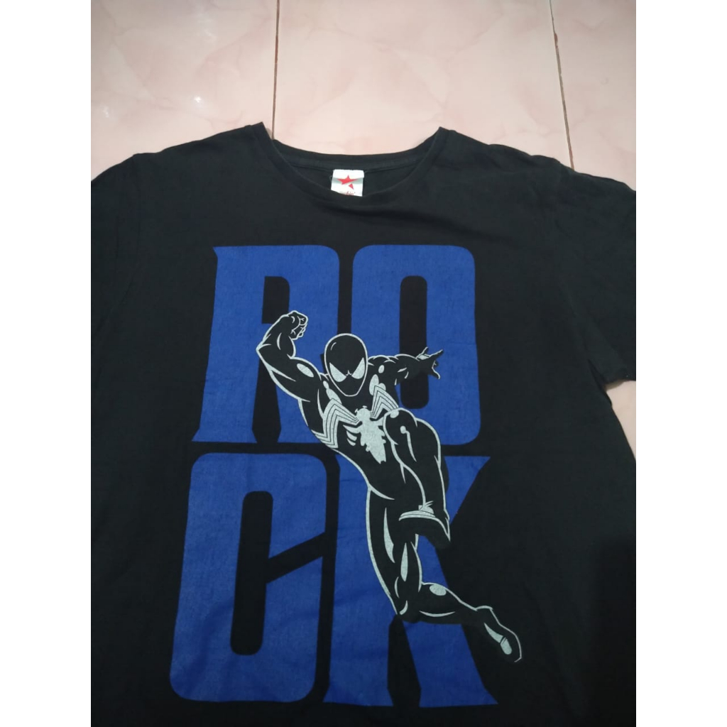 kaos rockin' star marvel ultimate Spiderman 2013 second original