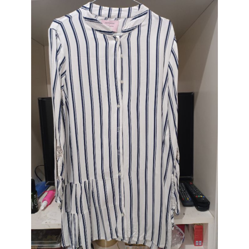 preloved ria Miranda x cotton ink ukuran S LD 100 cm lines