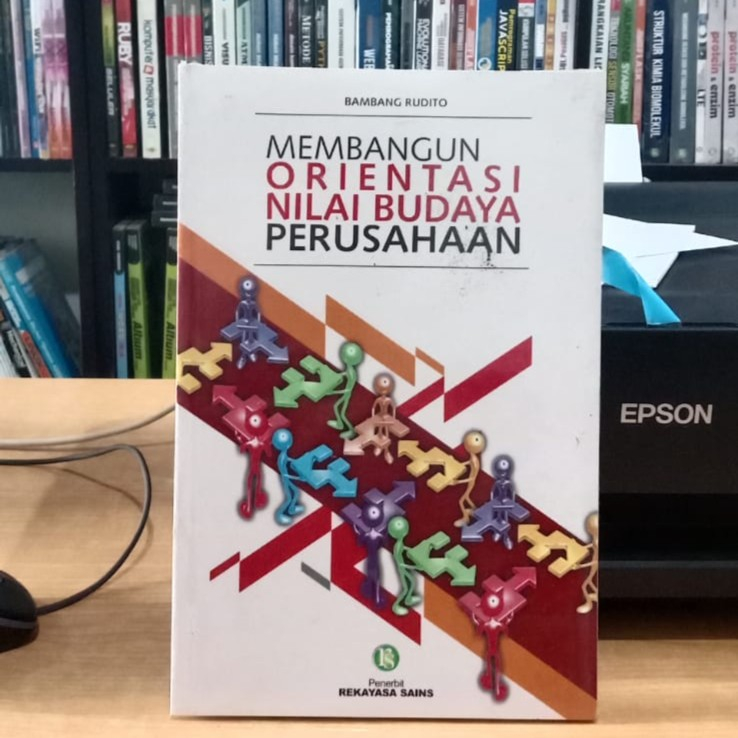 BUKU MEMBANGUN ORIENTASI NILAI BUDAYA PERUSAHAAN