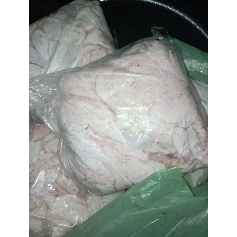 

kulit ayam mentah dan frozen 1000g