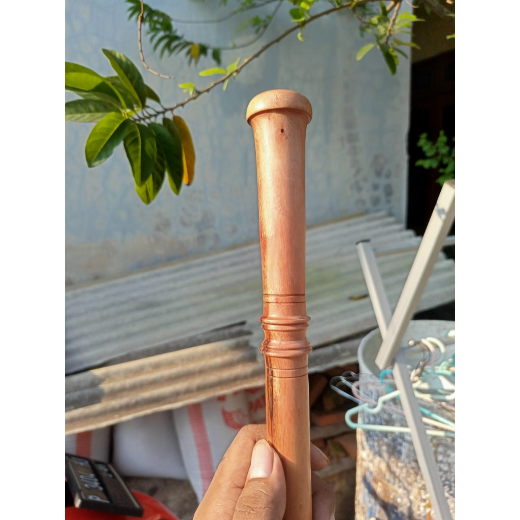 Tongkat Komando Kayu Stigi