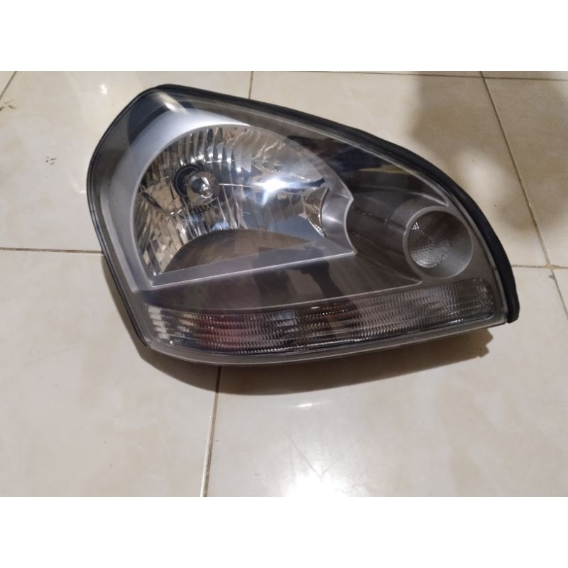 headlamp lampu depan hyundai tucson 2005 2006 kanan