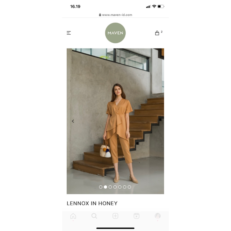 Maven Carol Lennox in Honey