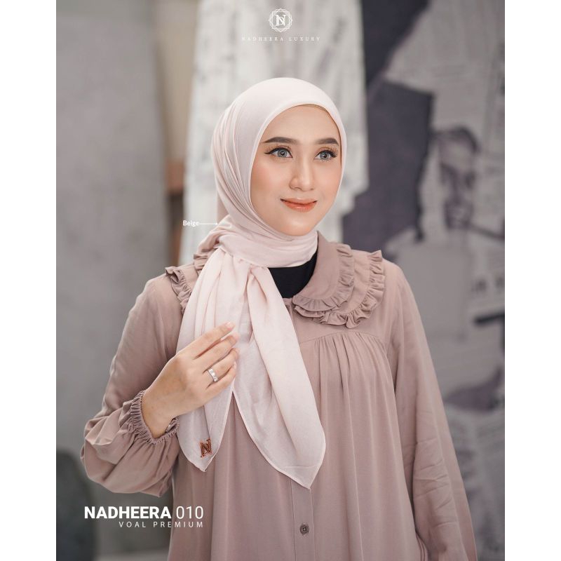 HIJAB SEGIEMPAT NADHEERA LUXURY REALPICK
