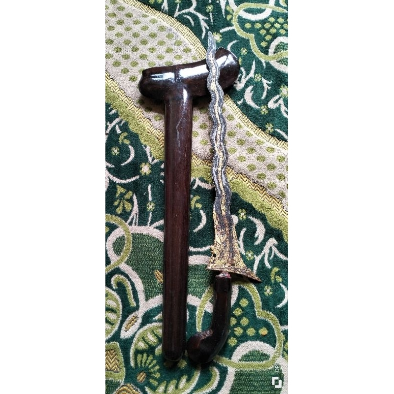 Keris Naga kinatah kasaran