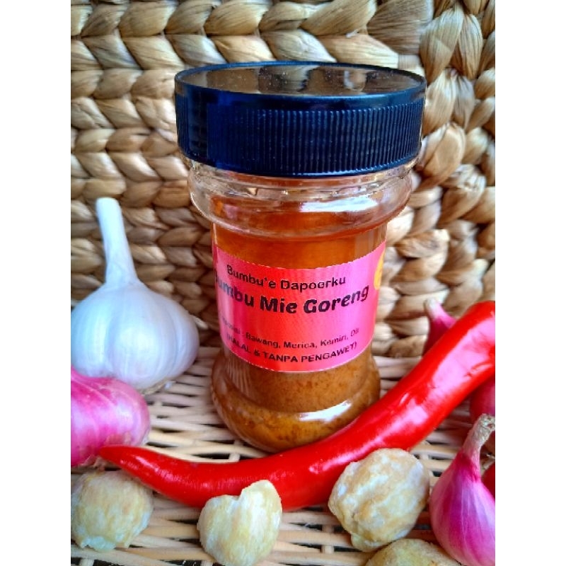 

Bumbu instan Mie Goreng khas Bumbu'e Dapoerku 110 gram