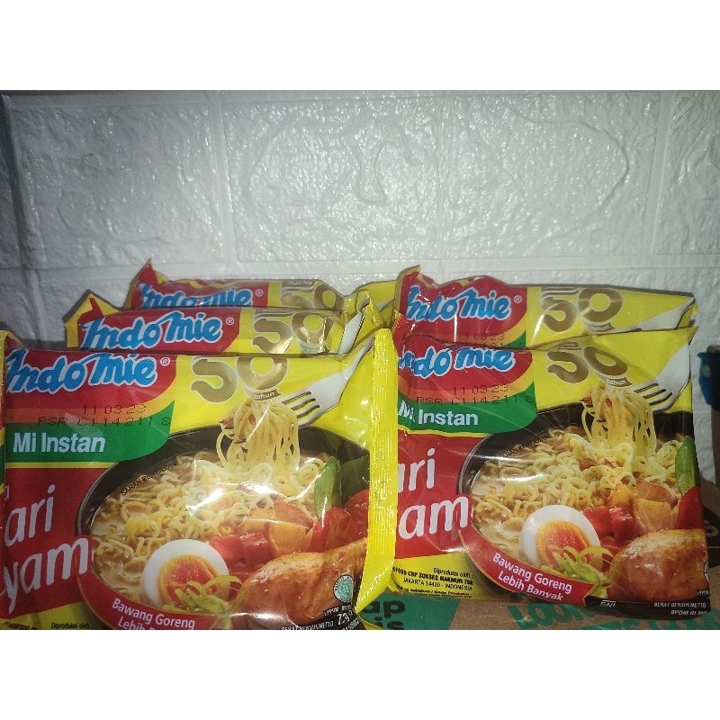 

indomie kari ayam 5pcs