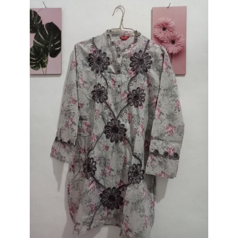 Tunik bunga preloved