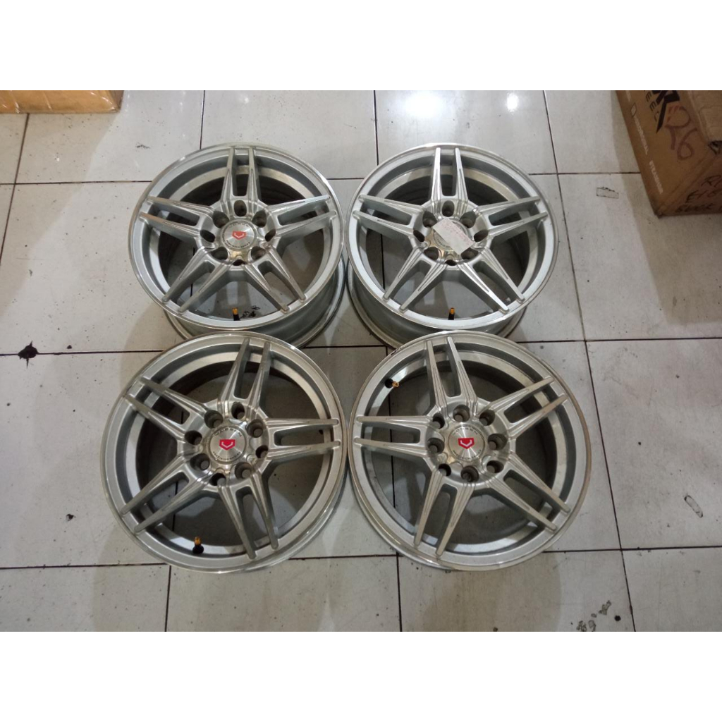 Velg Mobil Second Murah Bekas Ring 14 Lubang 4 Buat Mobil Avanza Xenia Vios Datsun