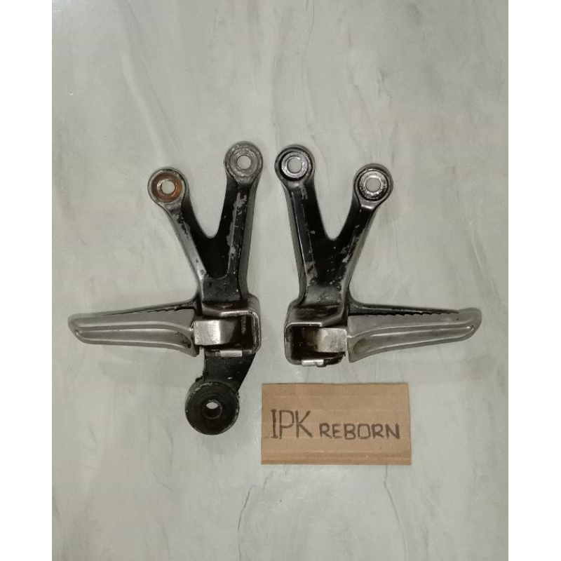 Fostep step belakang satria fu 150 karbu original copotan