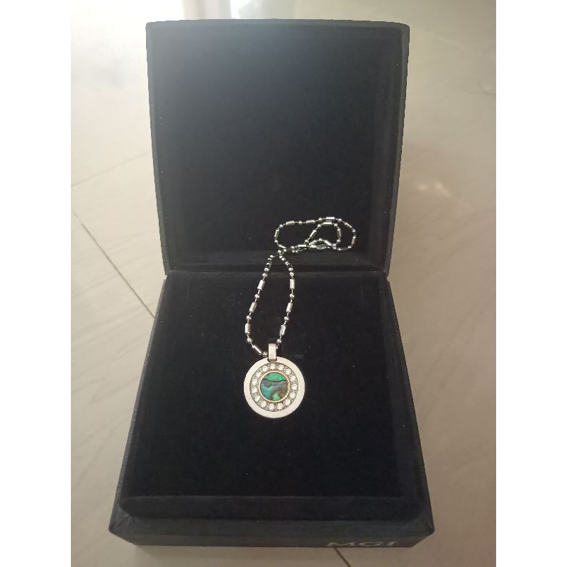 Preloved Lsw 2 Shell Millionaire Pendant ORIGINAL MCI