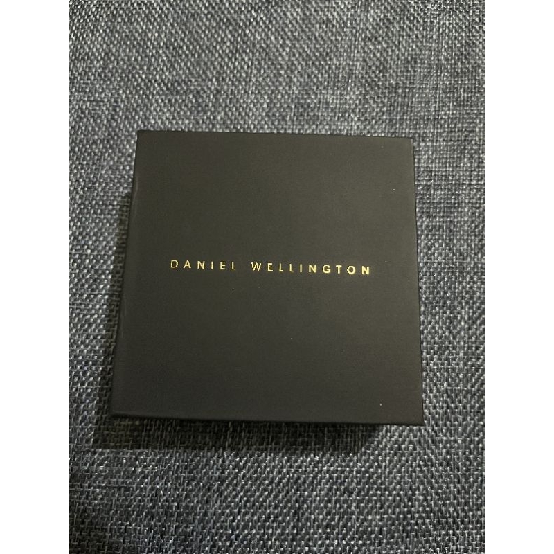 GELANG DW / GELANG DANIEL WELLINGTON PRELOVED