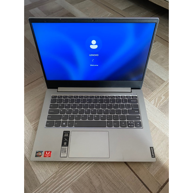Lenovo Ideapad S340 ryzen 3 3200U