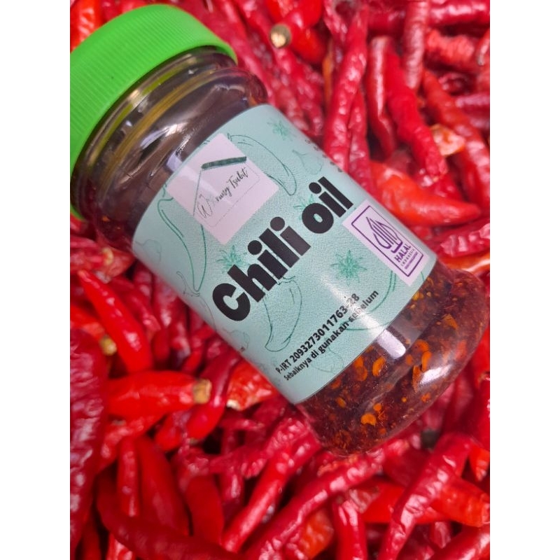 

Chili oil homemade/chili oil halal /chili oil untuk cocolan/chili oil untuk campuran makanan