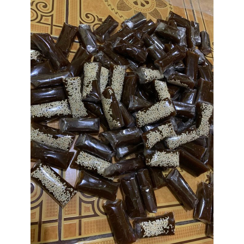 

Dodol Betawi Mini 500gr - 1kg Manis Fresh Legit Khas Tangerang