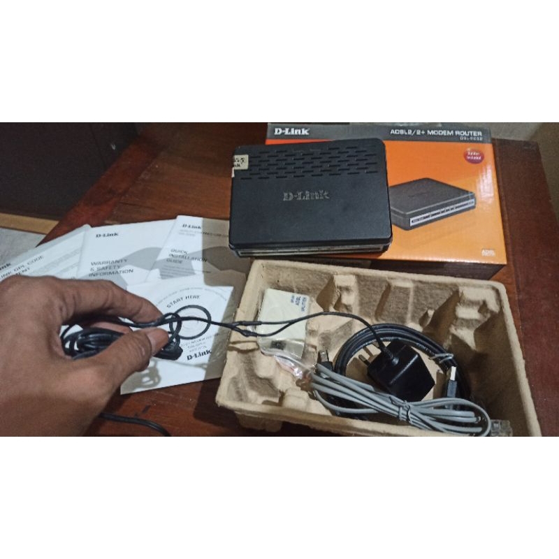 D-Link DSL-526B ADSL-2+ Modem Router