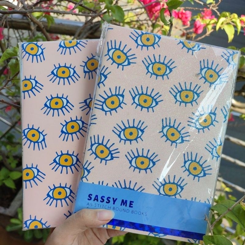 

MINISO SASSY ME A5 STITCH BOUND BOOK BUKU TULIS SASSY A5 ISI 3